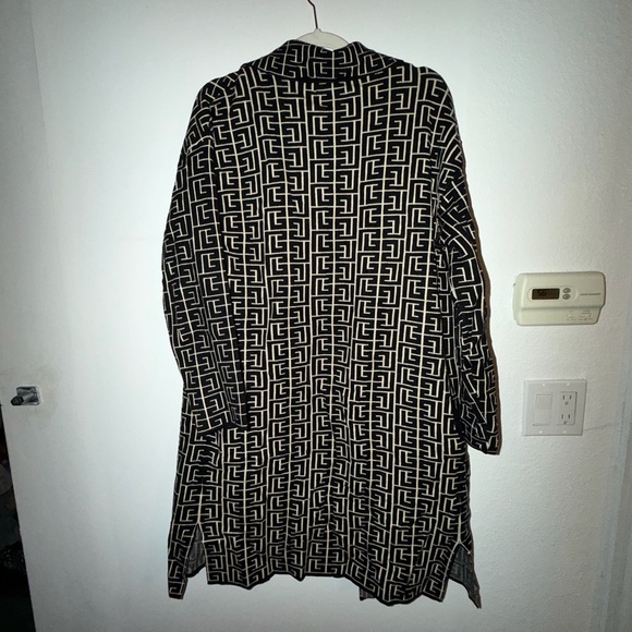 By Design Black and Tan Open Front Sweater Medium - Picture 8 of 8